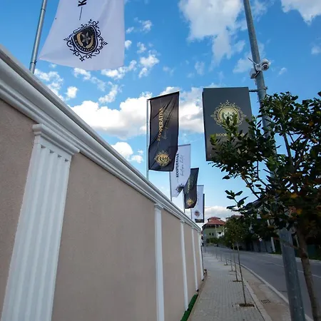 Boutique Kooperativa فندق بورغراديك